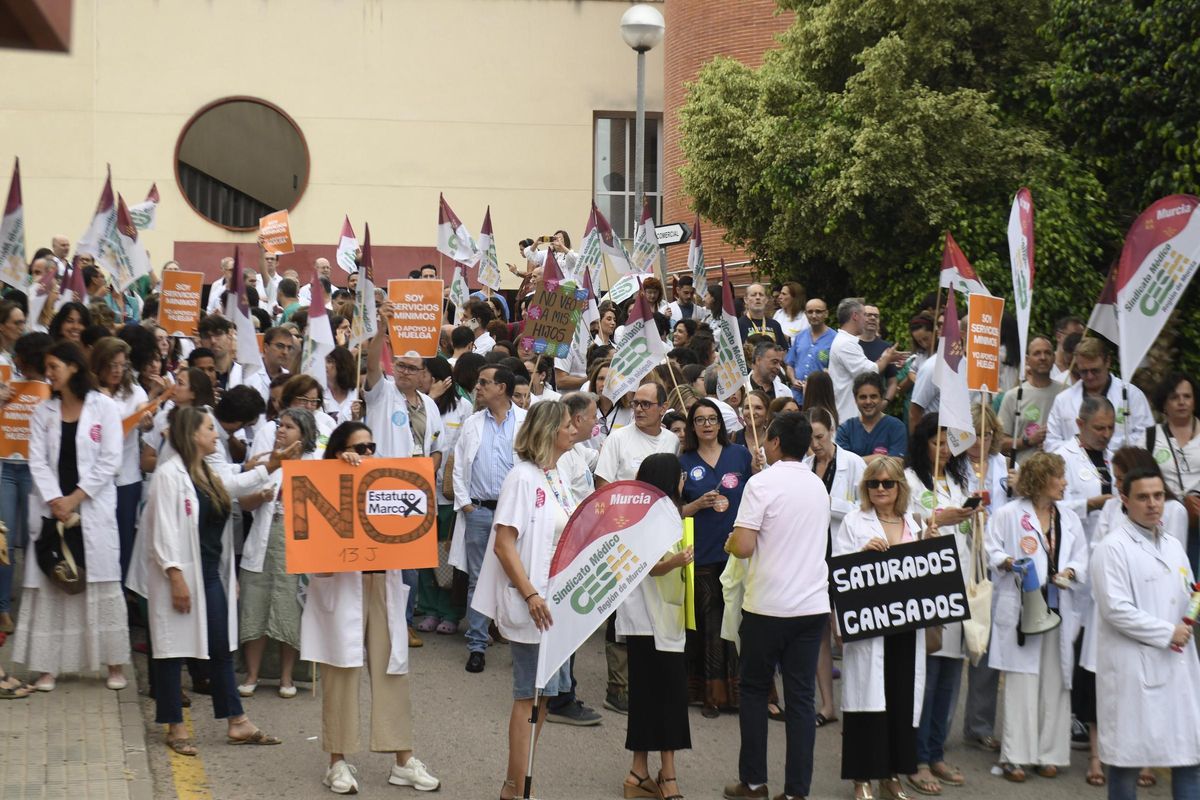 Protesta de médicos en la Arrixaca, ese viernes