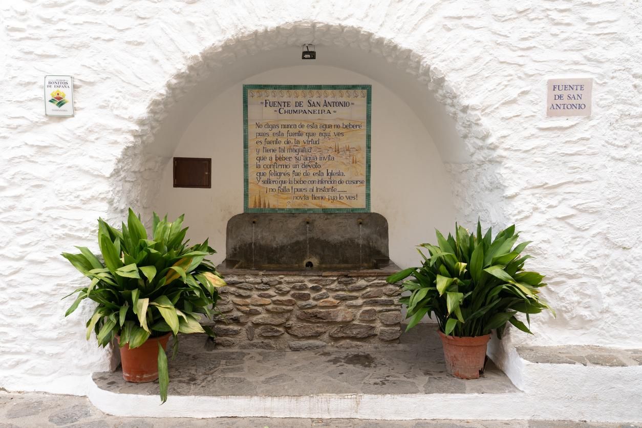 La fuente de San Antonio o Chumpaneira en Pampaneira