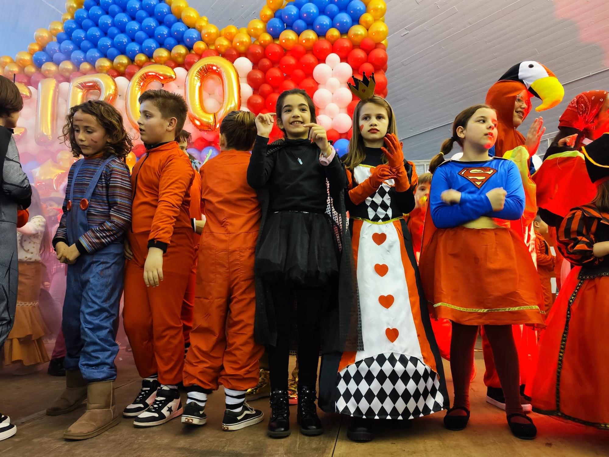 El carnaval desborda La Pola y Lugones: asi han sido las celebraciones sierenses