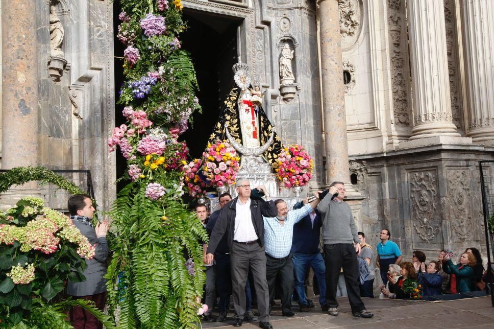 Ofrenda Floral a la Virgen de la Fuensanta
