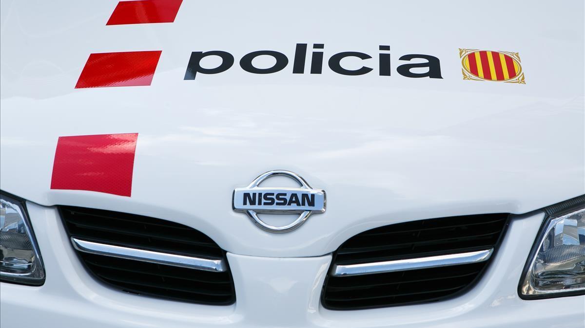 23 9 2020 - Sabadell - Mossos de esquadra - central de Egara - Presentacion del nuevo coche Seat Ateca - Foto del primer modelo de coche de los mossos - Nissan - Con la presencia y parlamentos de el conseller de interior Miquel Samper y el cap de mossos Eduard Sallent - Foto Anna Mas 23 9 2020 - Sabadell - Mossos de esquadra - central de Egara - Presentacion del nuevo coche Seat Ateca - Foto del primer modelo de coche de los mossos - Nissan - Con la presencia y parlamentos de el conseller de interior Miquel Samper y el cap de mossos Eduard Sallent - Foto Anna Mas
