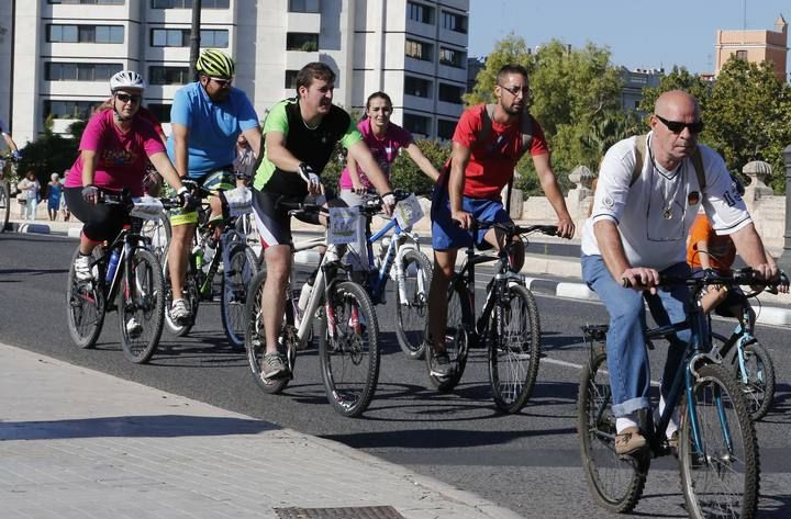 Búscate en nuestra galería del 'Día de la Bicicleta'