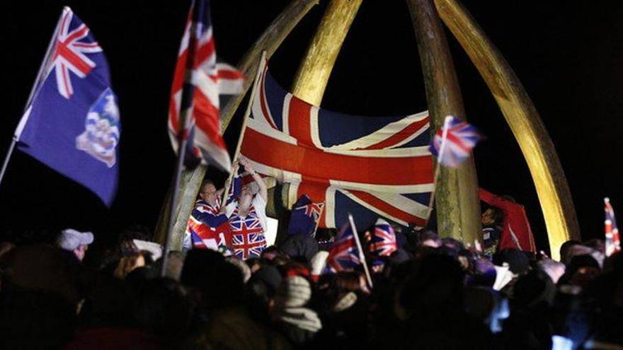 Las Malvinas votan seguir bajo la órbita del Reino Unido
