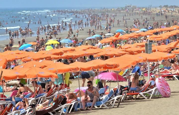 CALOR PLAYA DEL INGLÉS