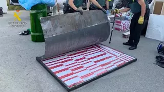Desembarca en Alicante con 2.249 paquetes de tabaco de contrabando ocultos en dos puertas