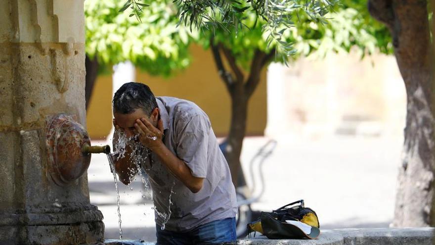 Navalvillar de Pela pasa la noche más calurosa de España