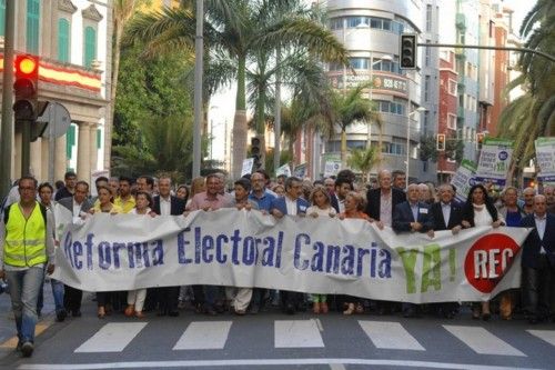 MANIFESTACION REFORMA ELECTORAL CANARIA