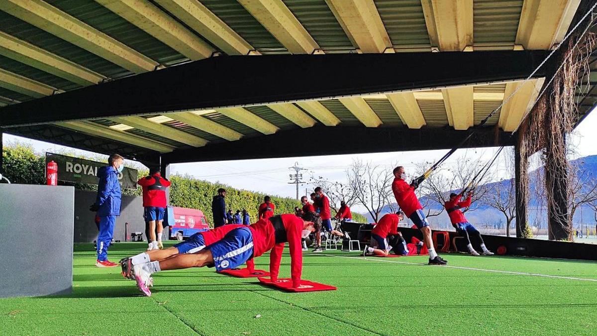 L&#039;Olot torna a la feina per preparar el partit de Copa ajornat contra el Poblense