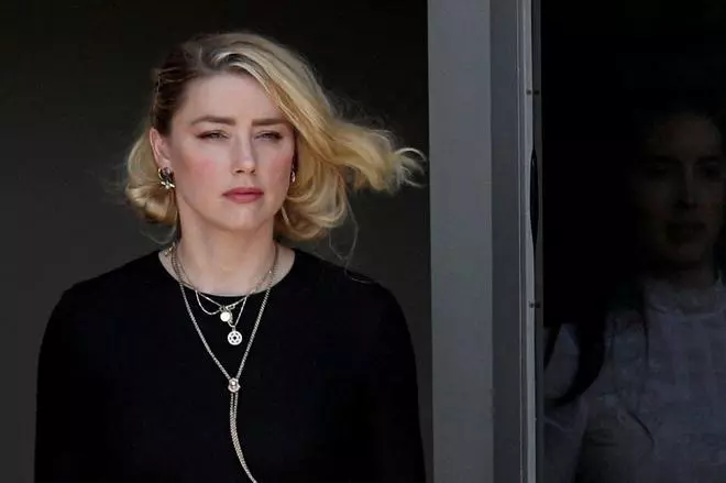 Amber Heard rechazó el dinero de Johnny Depp en su divorcio