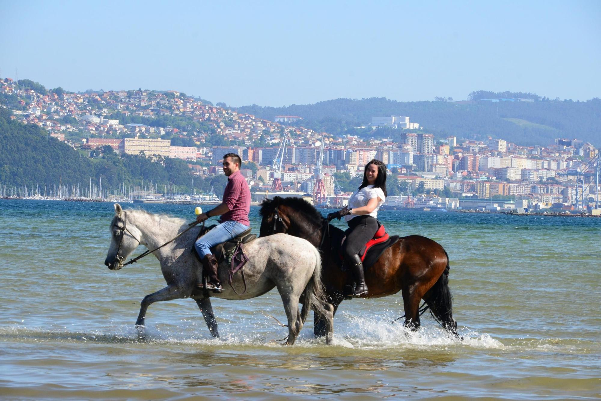 Una espectacular jornada a caballo por Moaña (I)