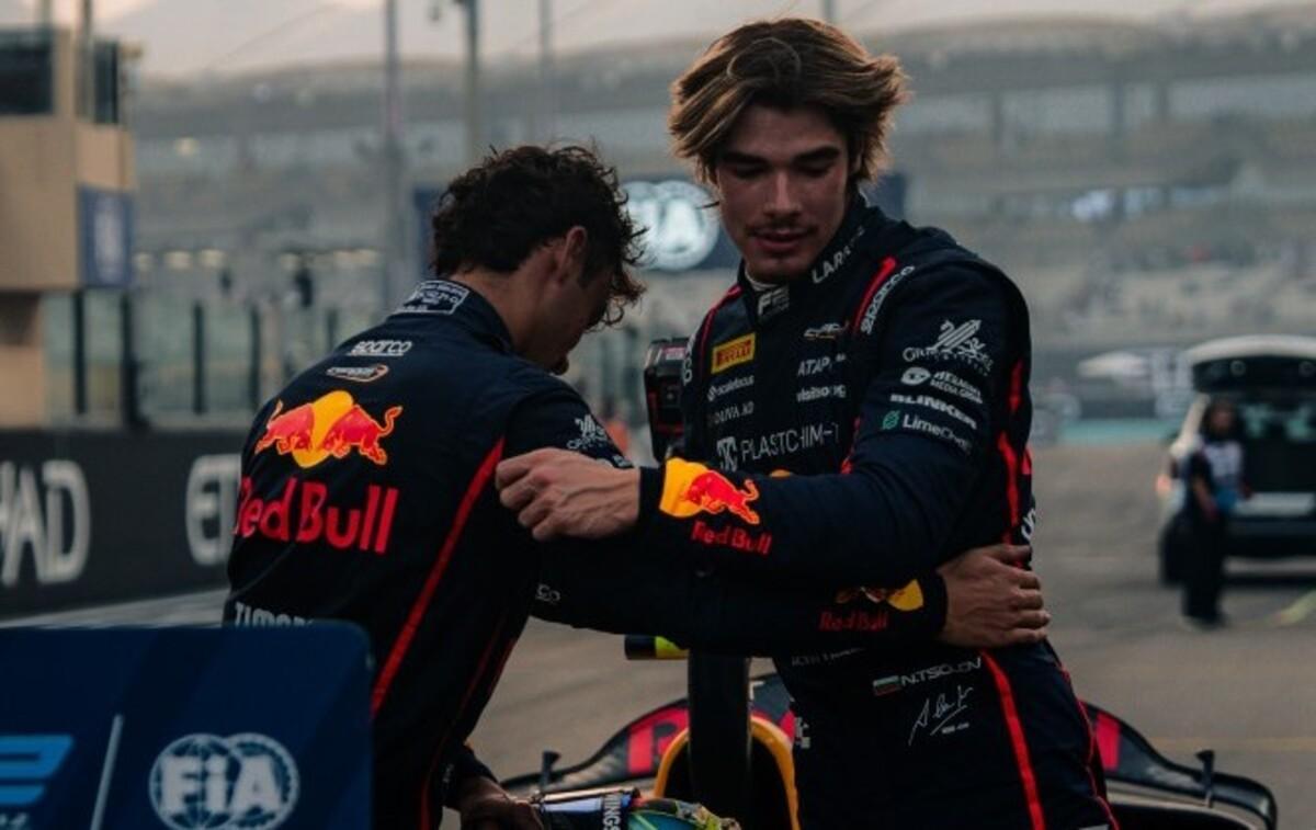 Lindblad y Tsolov al finalizar la carrera sprint