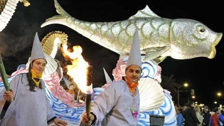 Gran desfile del Entierro de la Sardina