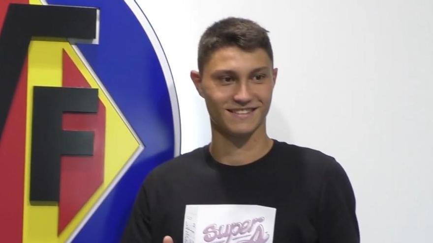 Jorge Cuenca, en su presentación con el Villarreal