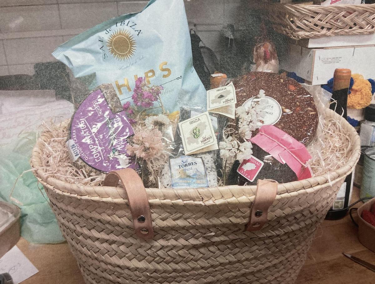 Cesta, parte de los premios que se entregarán en el Día de la Madre