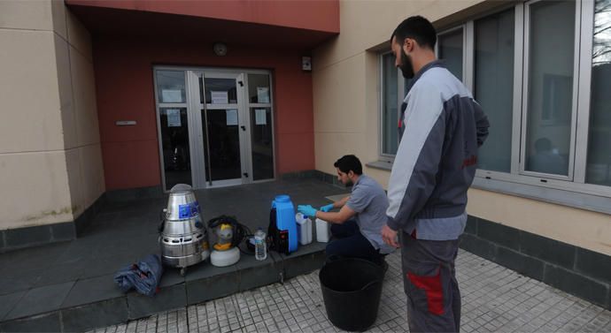 Desinfección del centro cívico de Feáns