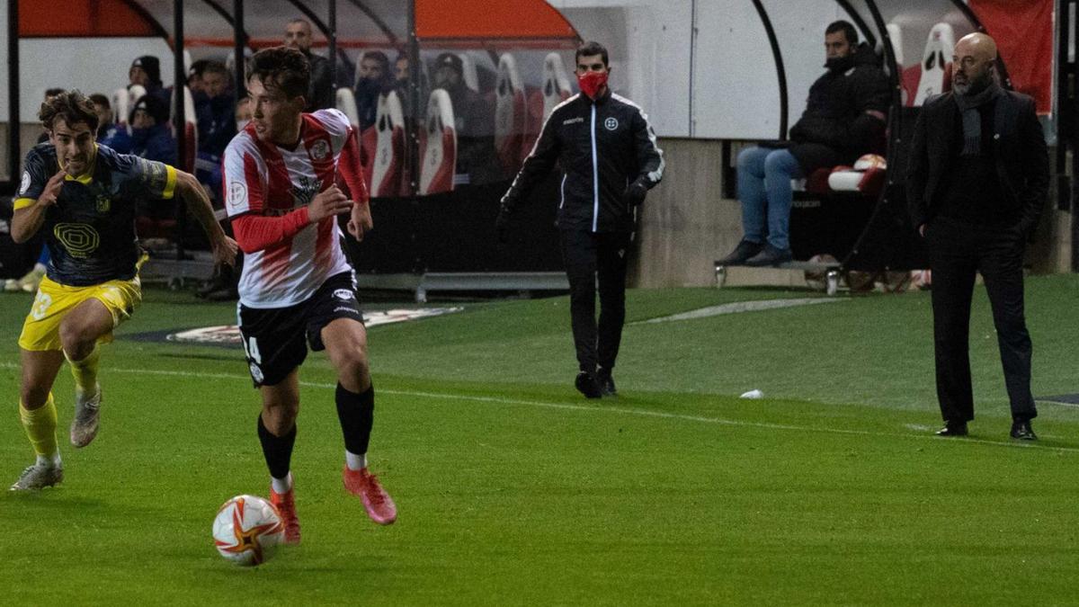 Un avance del Zamora CF en el partido del pasado viernes ante el Badajoz (1-1). / Emilio Fraile