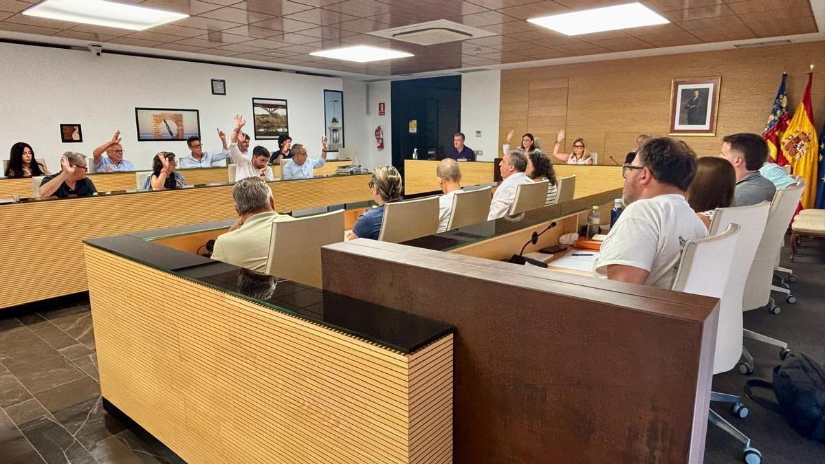 Foto del pleno de este lunes en Almassora, correspondiente al mes de julio.