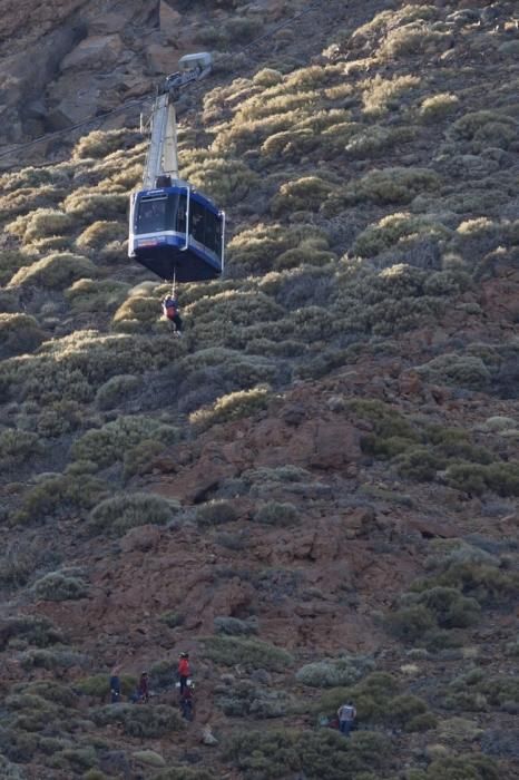 CUATRO HELICÓPTEROS AYUDAN A EVACUAR OCUPANTES ...