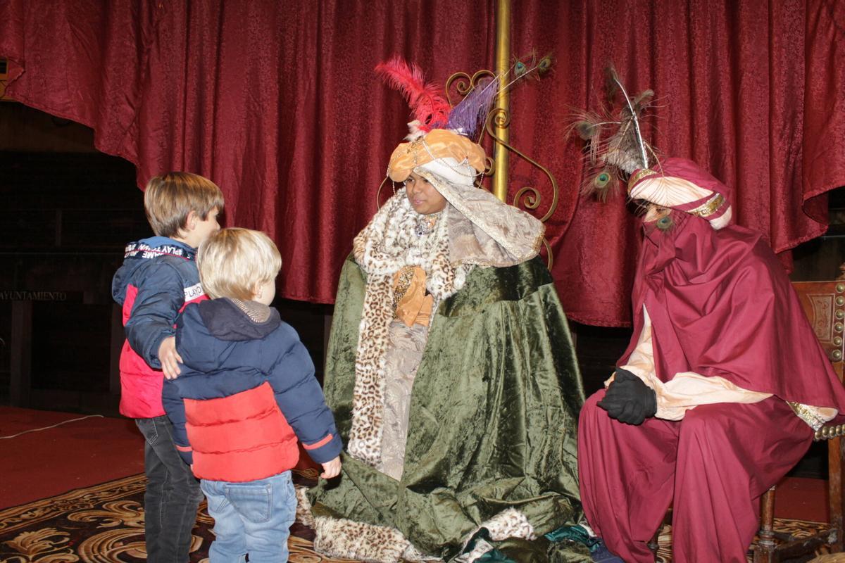 El palacio de los Reyes Magos de Almedinilla, en imágenes
