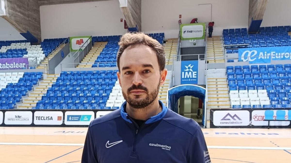 Alberto Antuña, entrenador del Azulmarino.