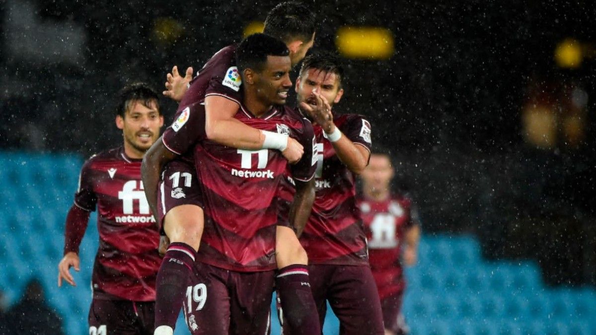 Isak celebra su gol en Balaídos