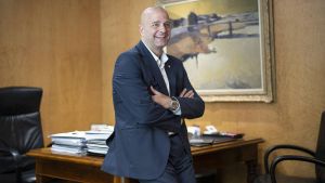 Xavier Vilajoana, presidente de Construmat, en su oficina en Barcelona