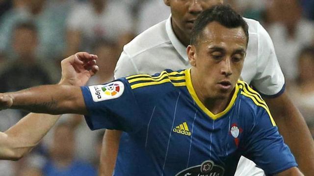 Fabián Orellana, en un partido de esta temporada.