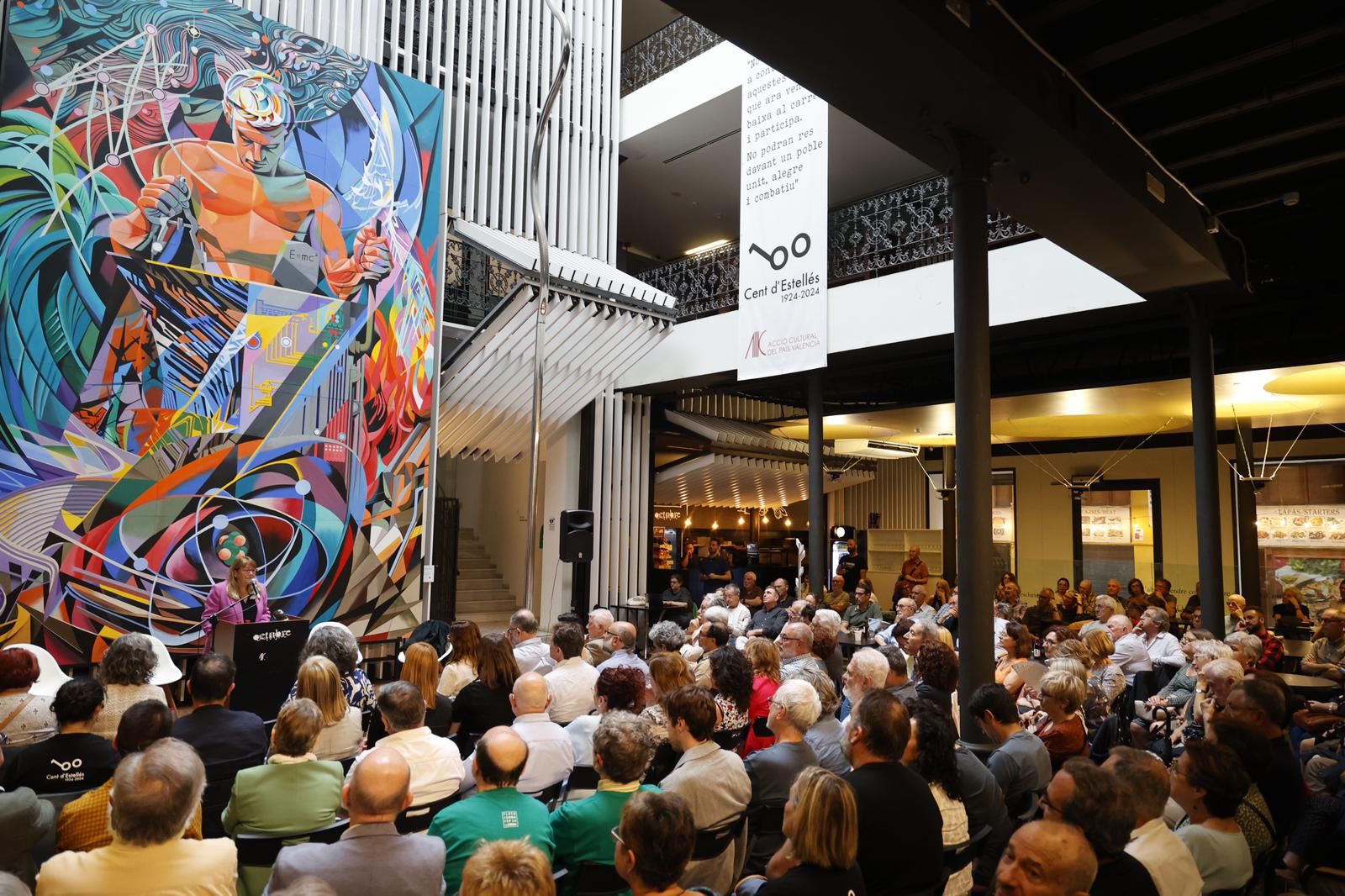 Conmemoración del Any Estellés en el Centre Cultural Octubre