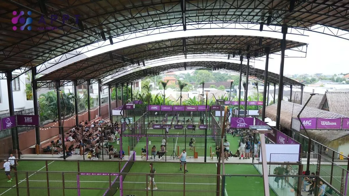 Panoràmic: la consultora catalana que lidera el 'boom' del pádel en Asia