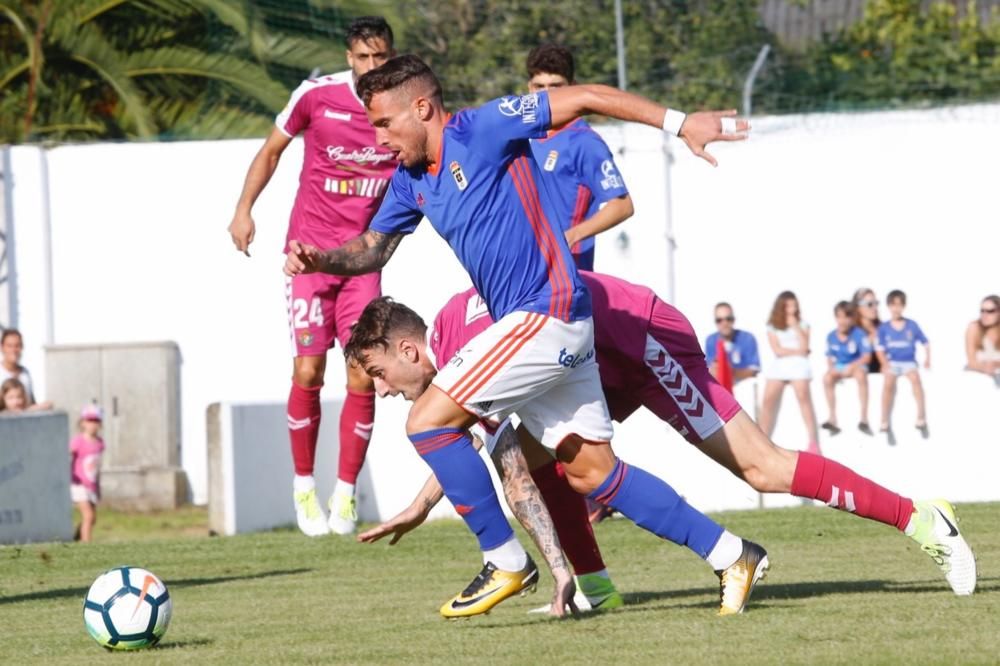 Real Oviedo - Valladolid, en imágenes