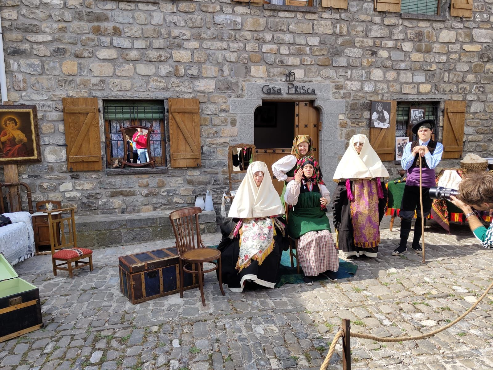 Jornada llena de tradición en el Día del Traje Ansotano