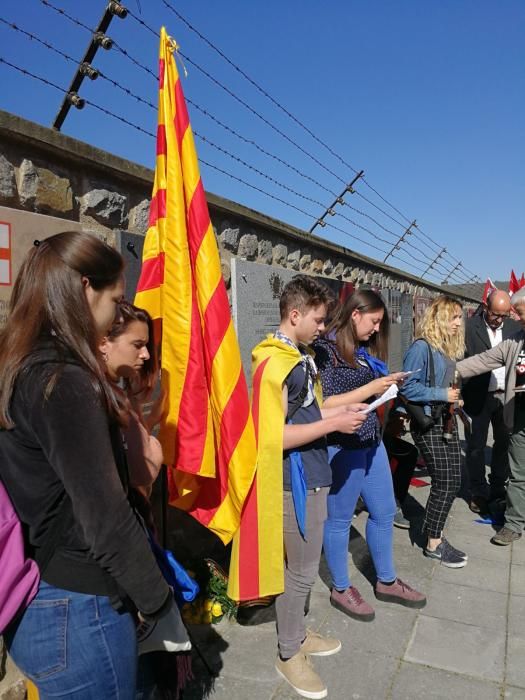 Alumnes d''instituts de Manresa i Sant Fruitós de Bages recorden l''horror de Mauthausen