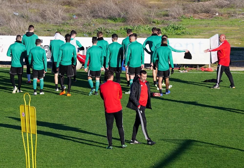 Primer entrenamiento post-navideño del Córdoba CF