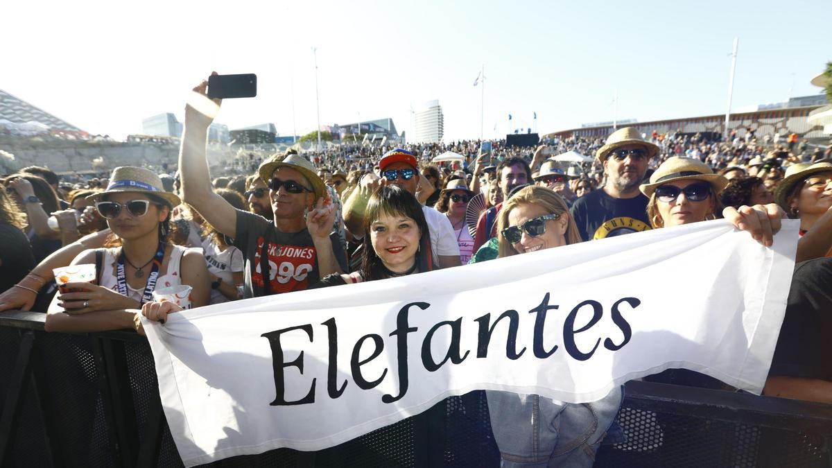 En imágenes | Zaragoza ya vibra con los primeros conciertos del Vive Latino