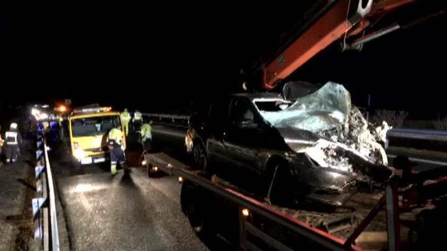 Tres muertos por un vehículo que circulaba en sentido contrario por la A8