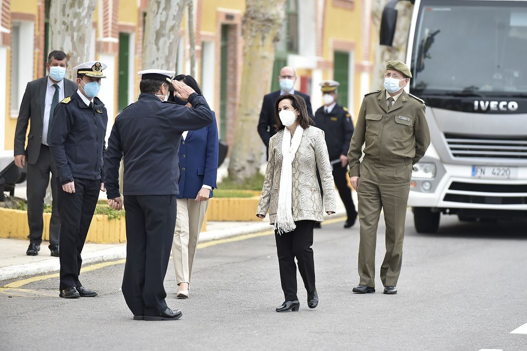 La ministra de Defensa, Margarita Robles, visita la Flotilla de Submarinos de la Armada en Cartagena