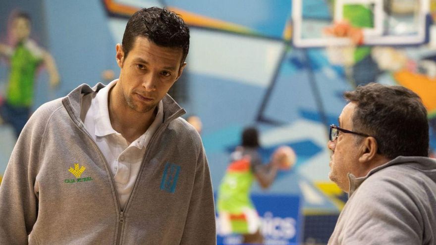 Saulo Hernández contará con un renovado cuerpo técnico en LEB Plata