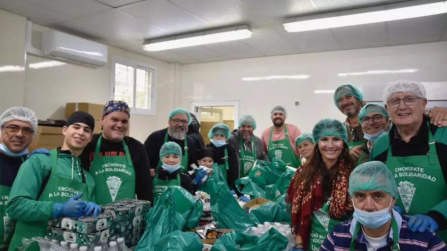 Cocinillas CCF vuelve a ponerse el delantal esta Nochebuena
