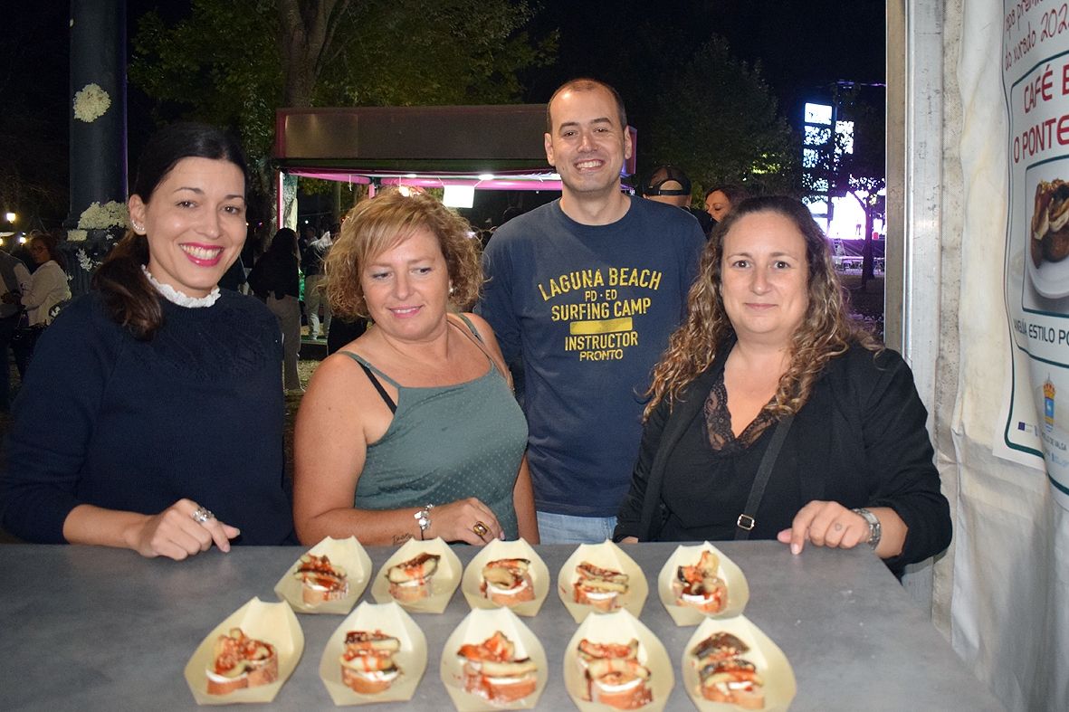Un momento de la celebración de la fiesta de la caña y la anguila celebrada en Valga.