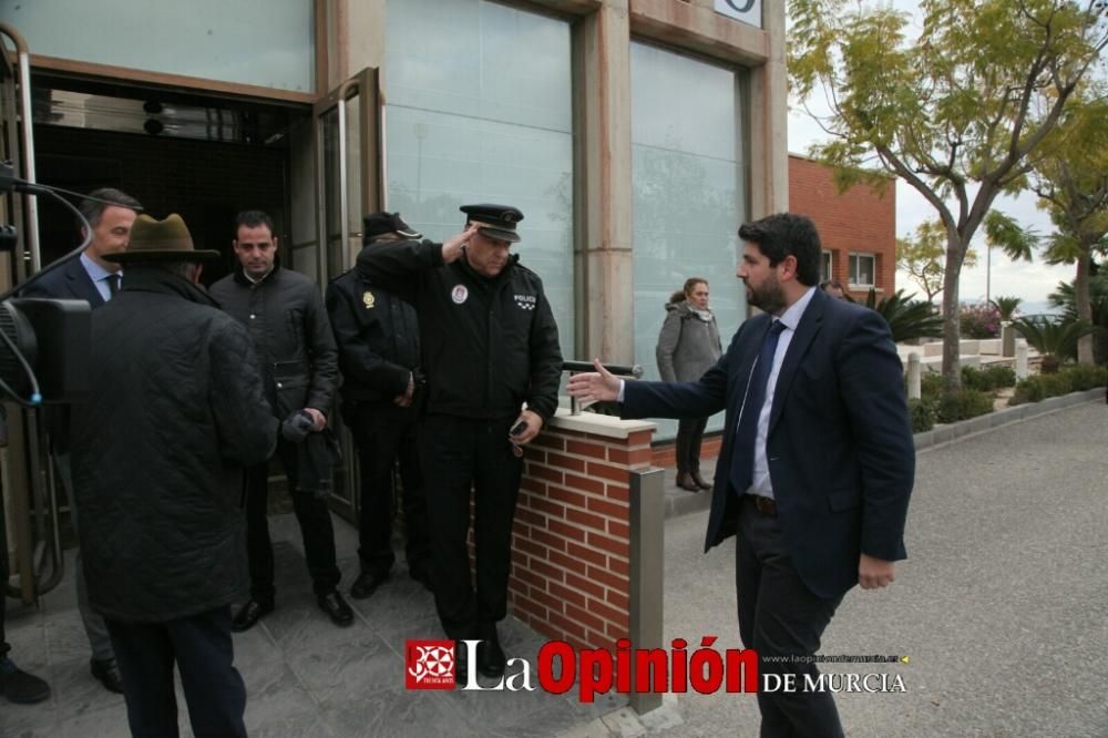 Familiares y amigos dan el último adiós a José Antonio Pujante en el tanatorio Lázaro de Lorca