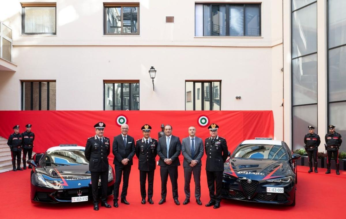 La flota de los Carabinieri también cuenta con un Alfa Romeo Giulia Quadrifoglio