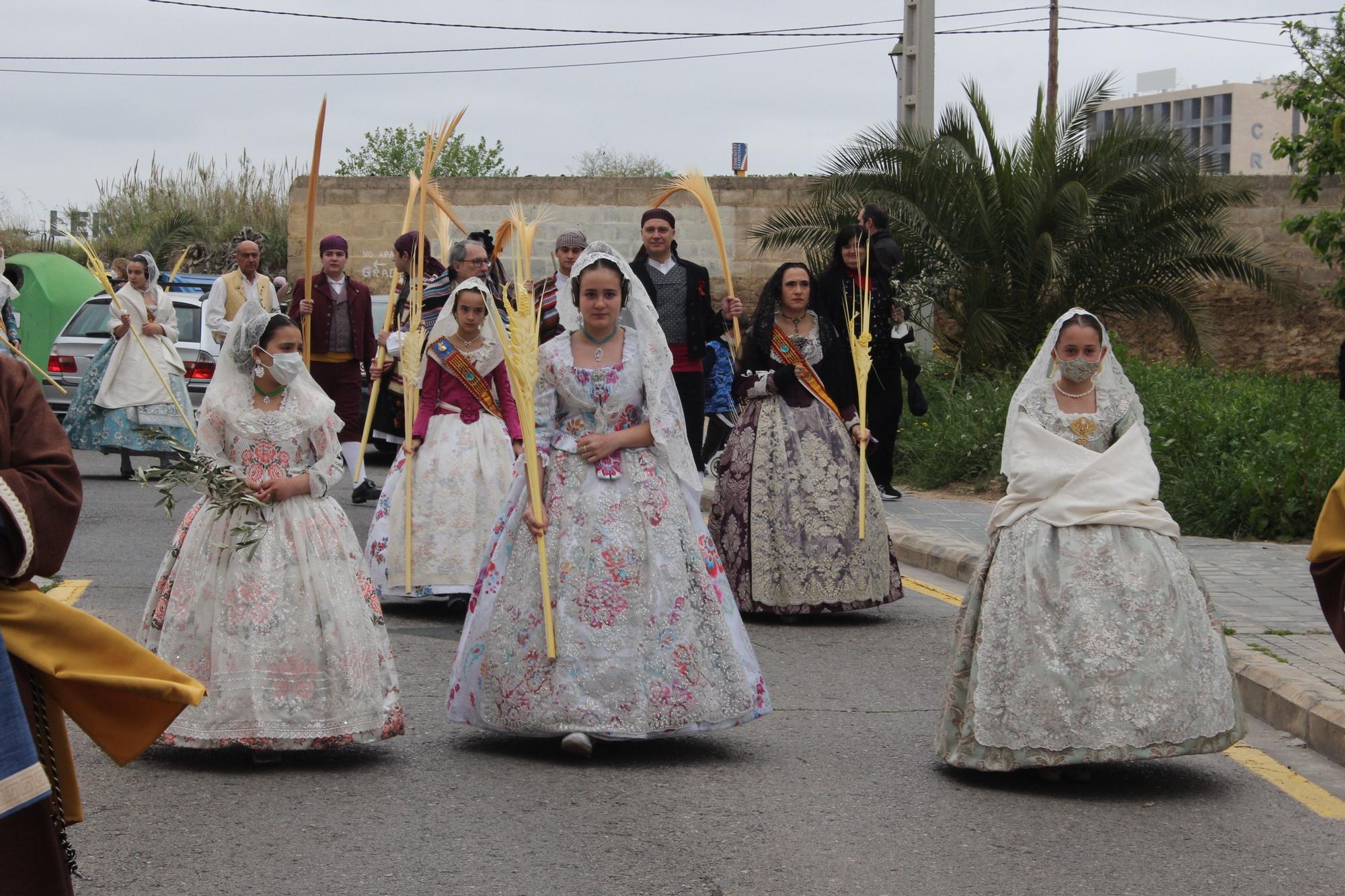 Domingo de Ramos en Beniferri con la burrita "Matilde"