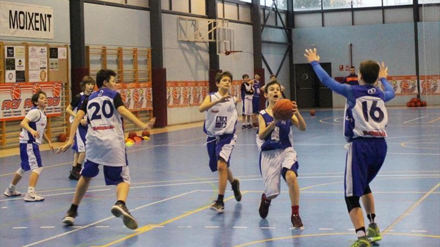 La preselecció aleví de bàsquet segueix preparant-se a Castelló