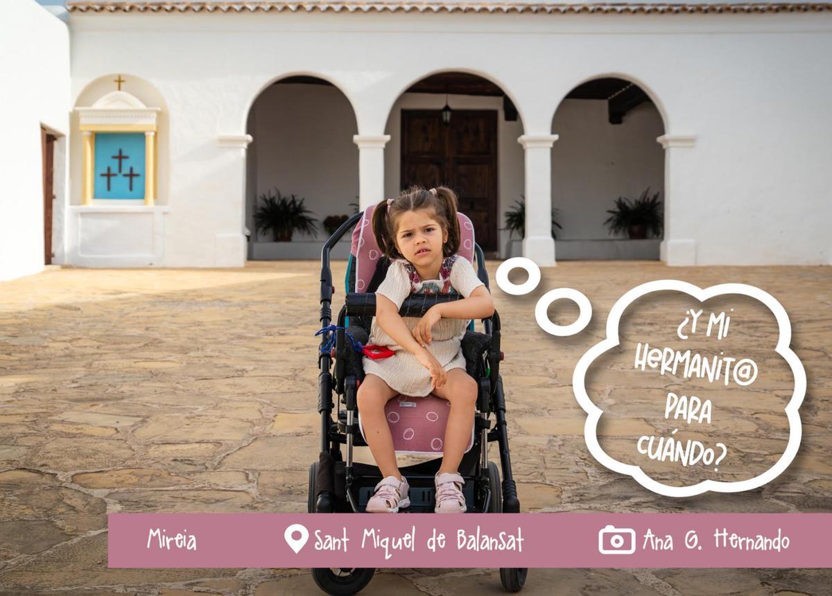 Un calendario benéfico de Ibiza para rendir homenaje a los hermanos de los niños con diversidad funcional