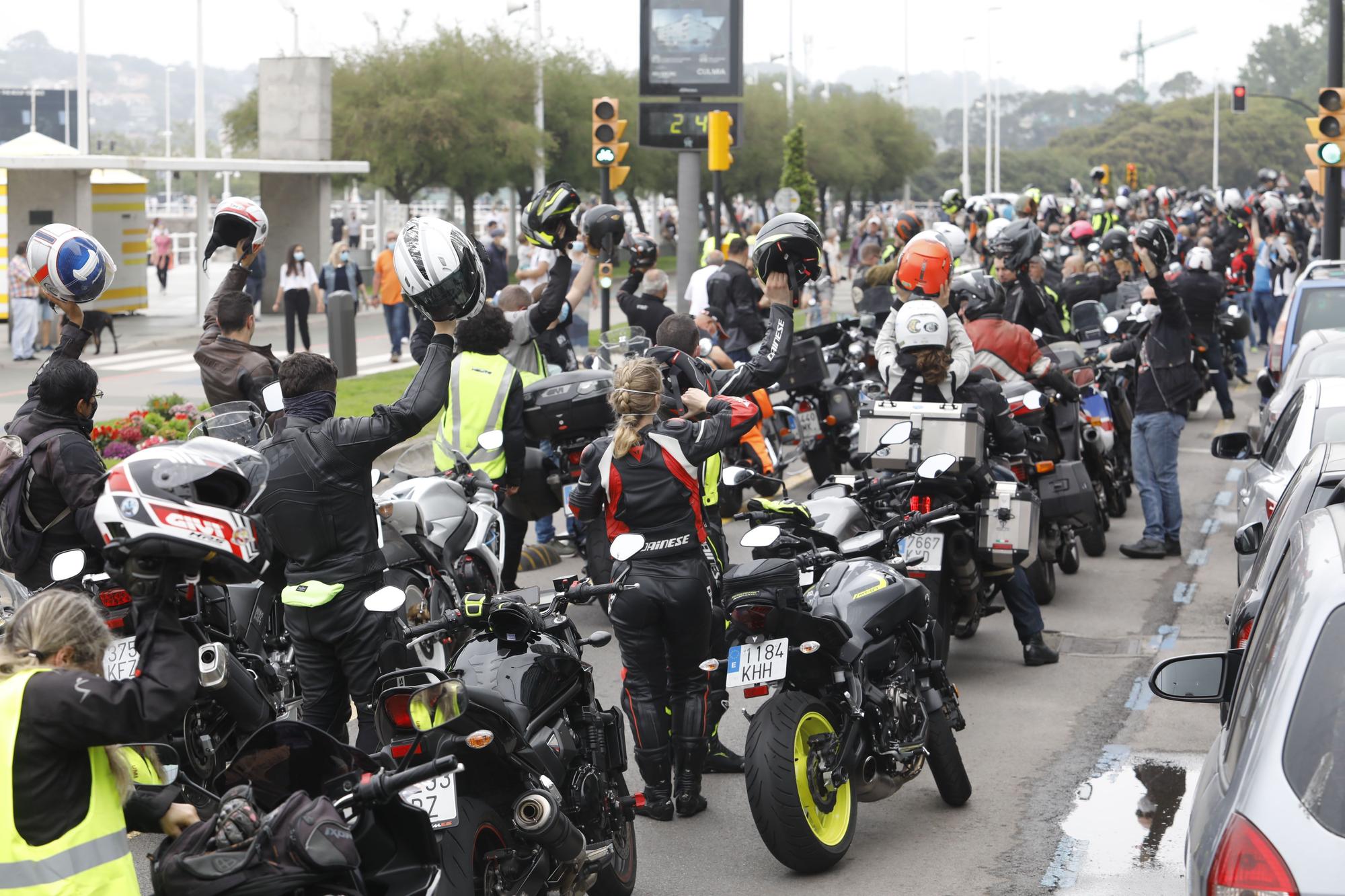 Concentración motos en Gijón