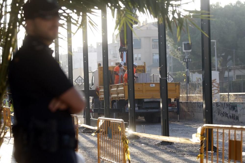 Dos vecinos y un policía heridos durante las prote