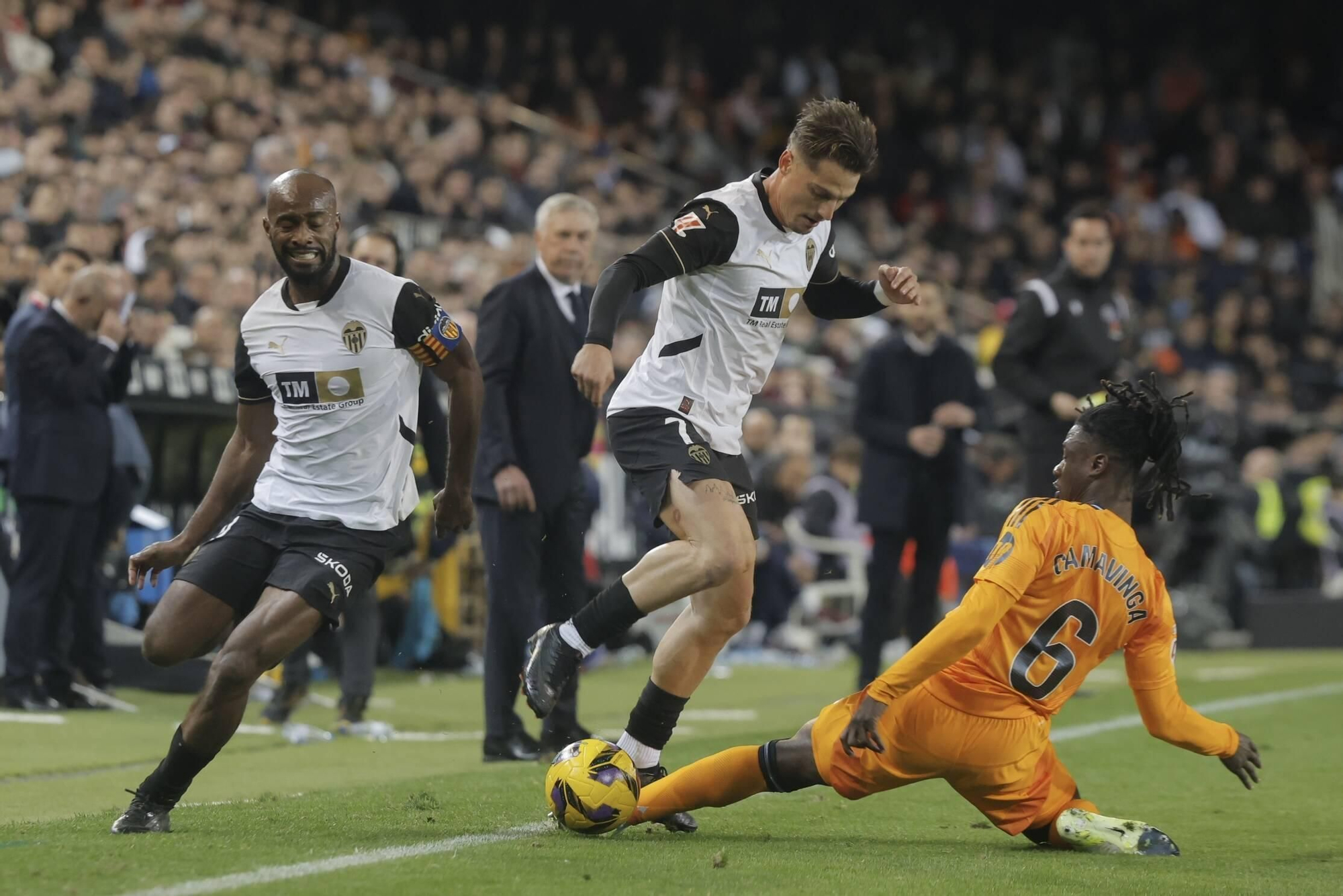 Las mejores fotos del partido entre el Valencia y el Real Madrid