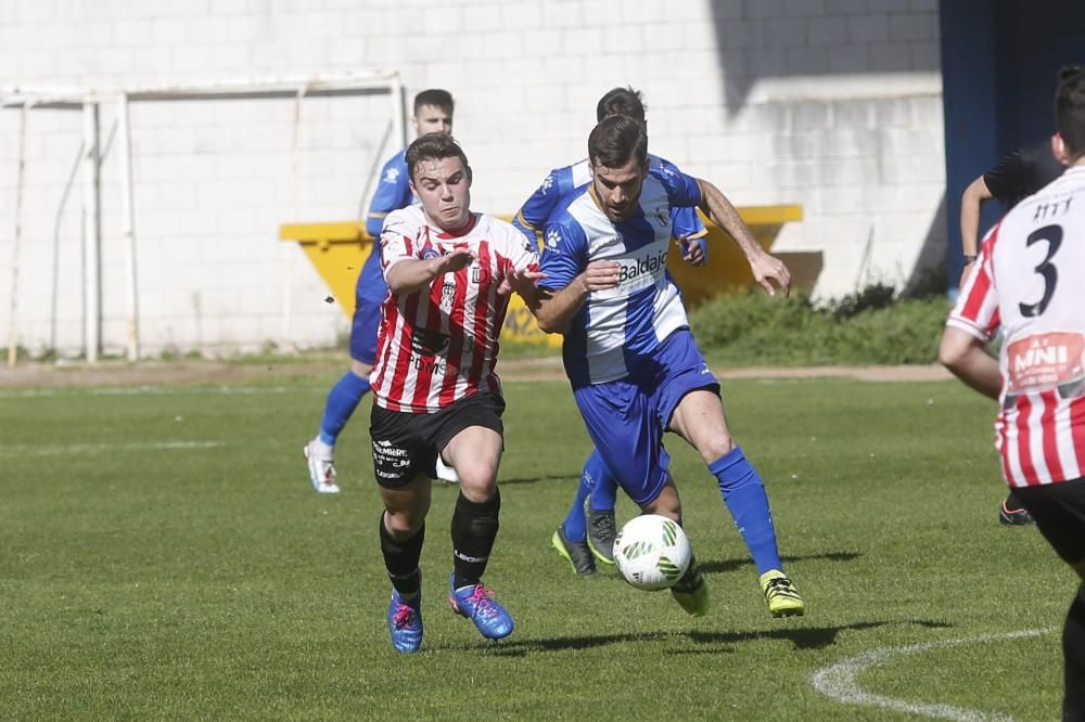 El partido entre el Real Avilés y el Siero, en imágenes