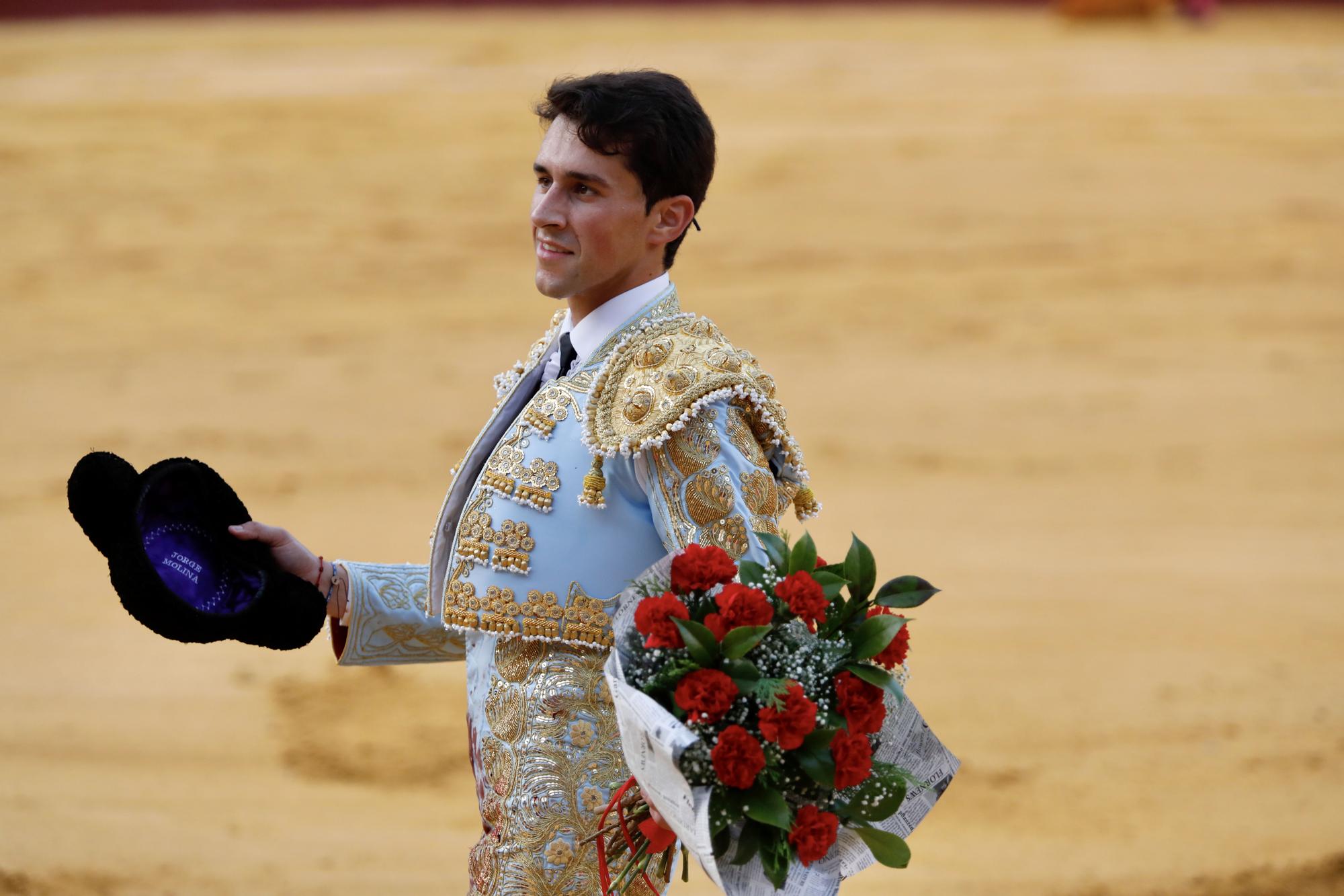 Fotos de la novillada que abre la feria taurina de Málaga