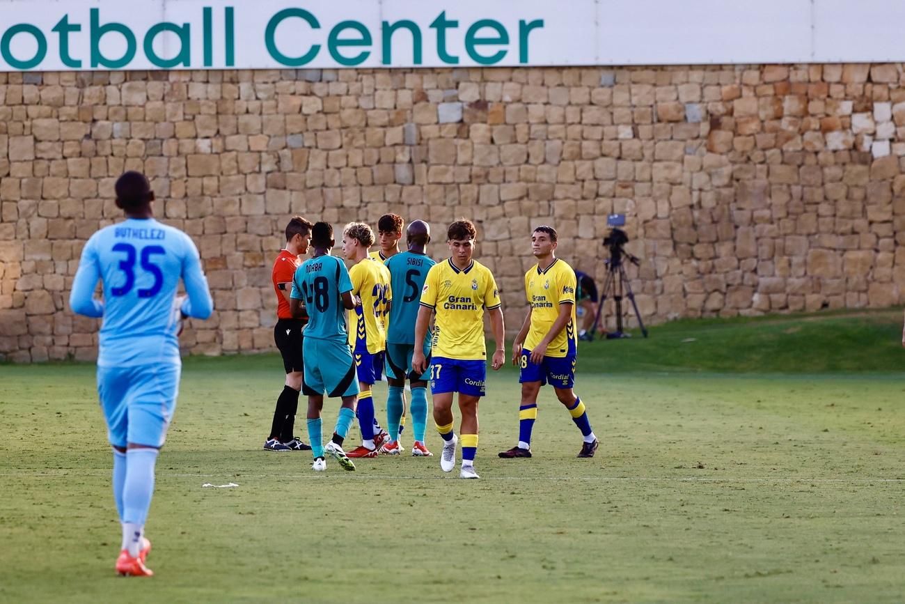 El partido Orlando Pirantes FC-UD Las Palmas, en imágenes (0-0)